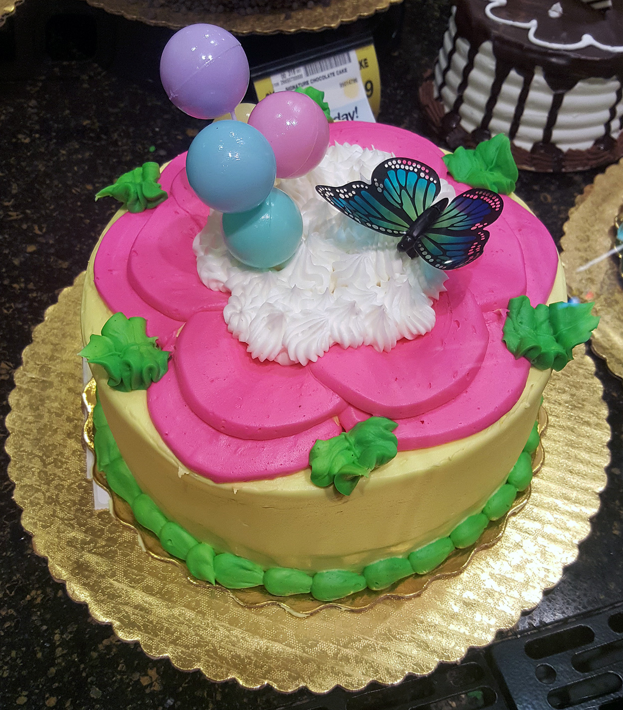 Safeway Cupcake Cakes