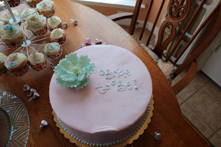 Simple but Elegant Bridal Shower Cake Simple but Elegant Bridal Shower Cake