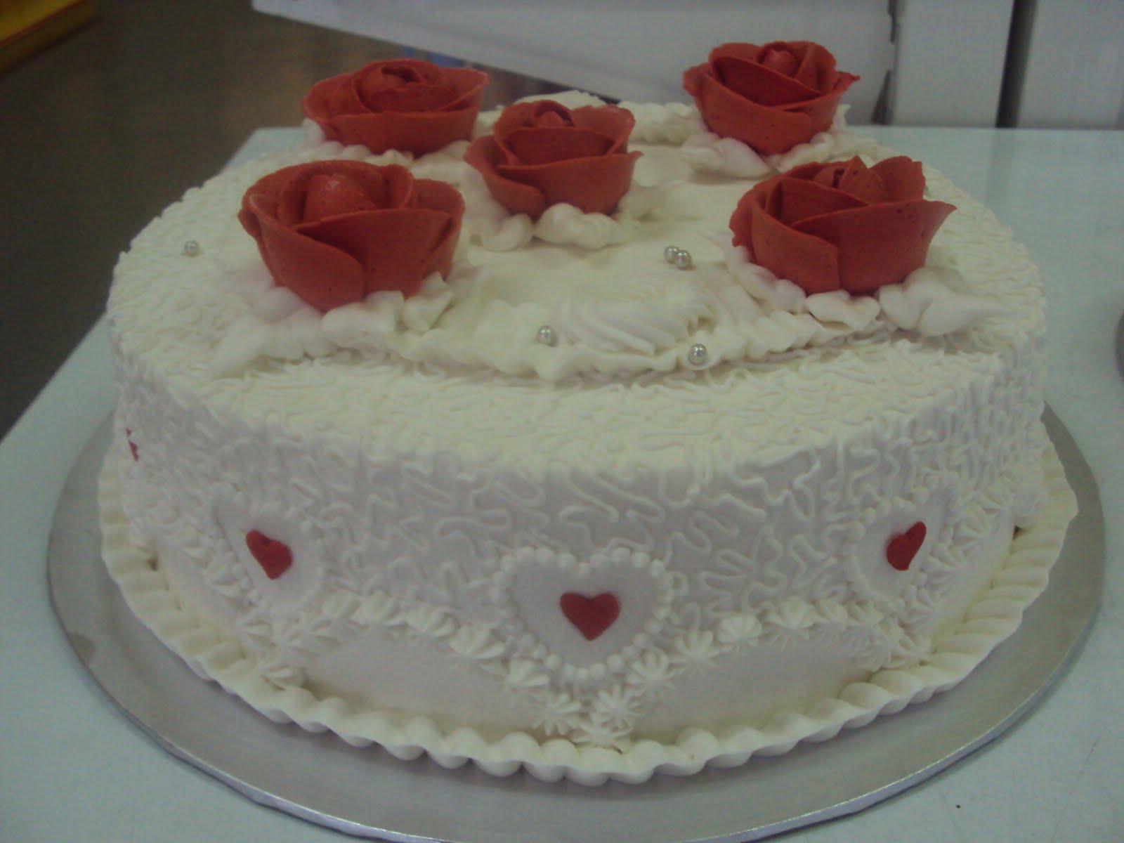 2 Tier Wedding Cakes Butter Cream Icing
