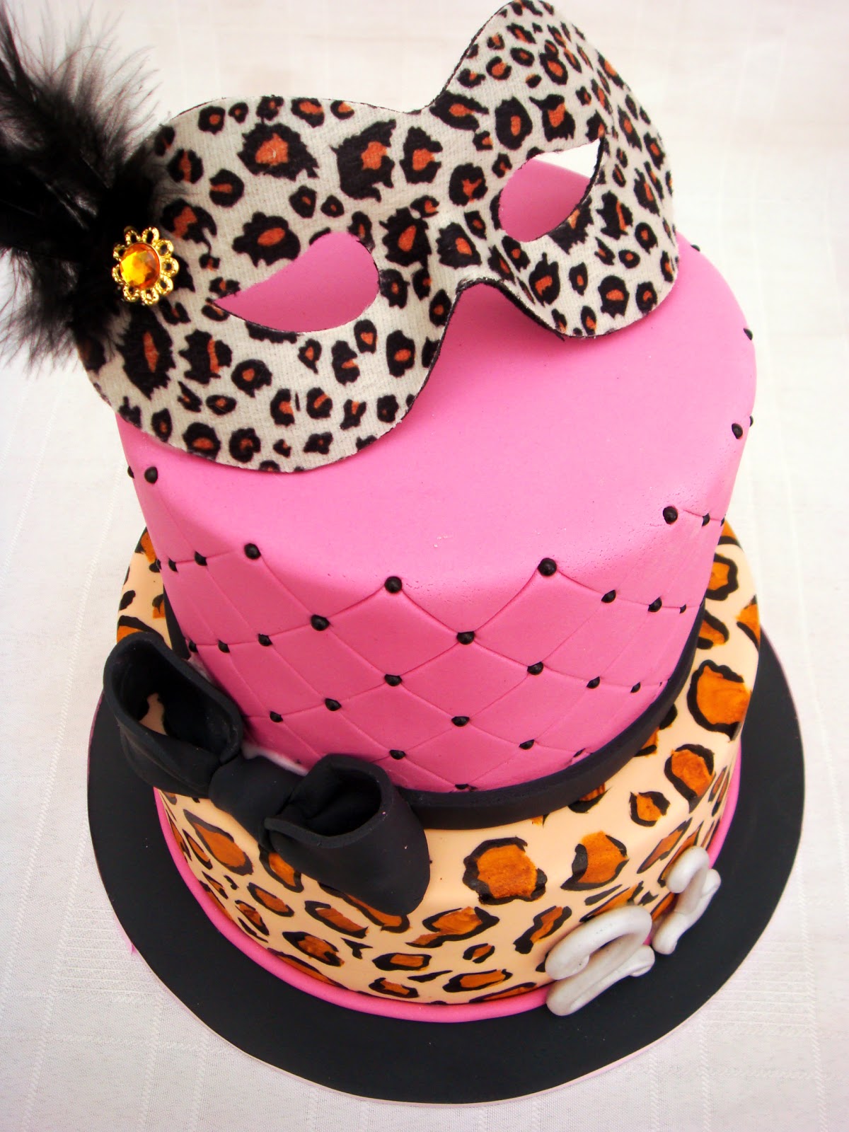 Black and Pink Leopard Print Cake