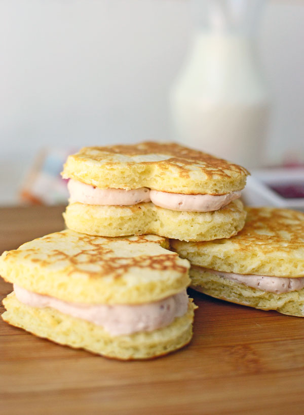 Cream Cheese and Pancake Sandwich Cream Cheese and Pancake Sandwich
