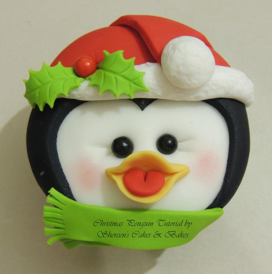 7 Photos of Cute Christmas Fondant Cupcakes 7 Photos of Cute Christmas Fondant Cupcakes