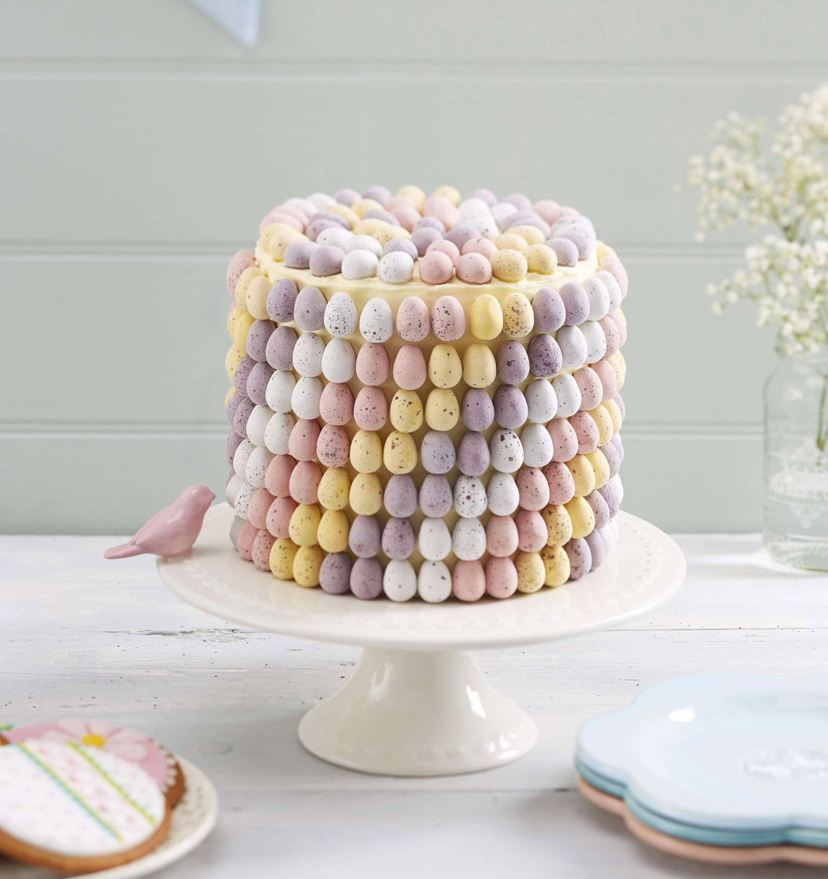 Easter Egg Mini Cakes Easter Egg Mini Cakes