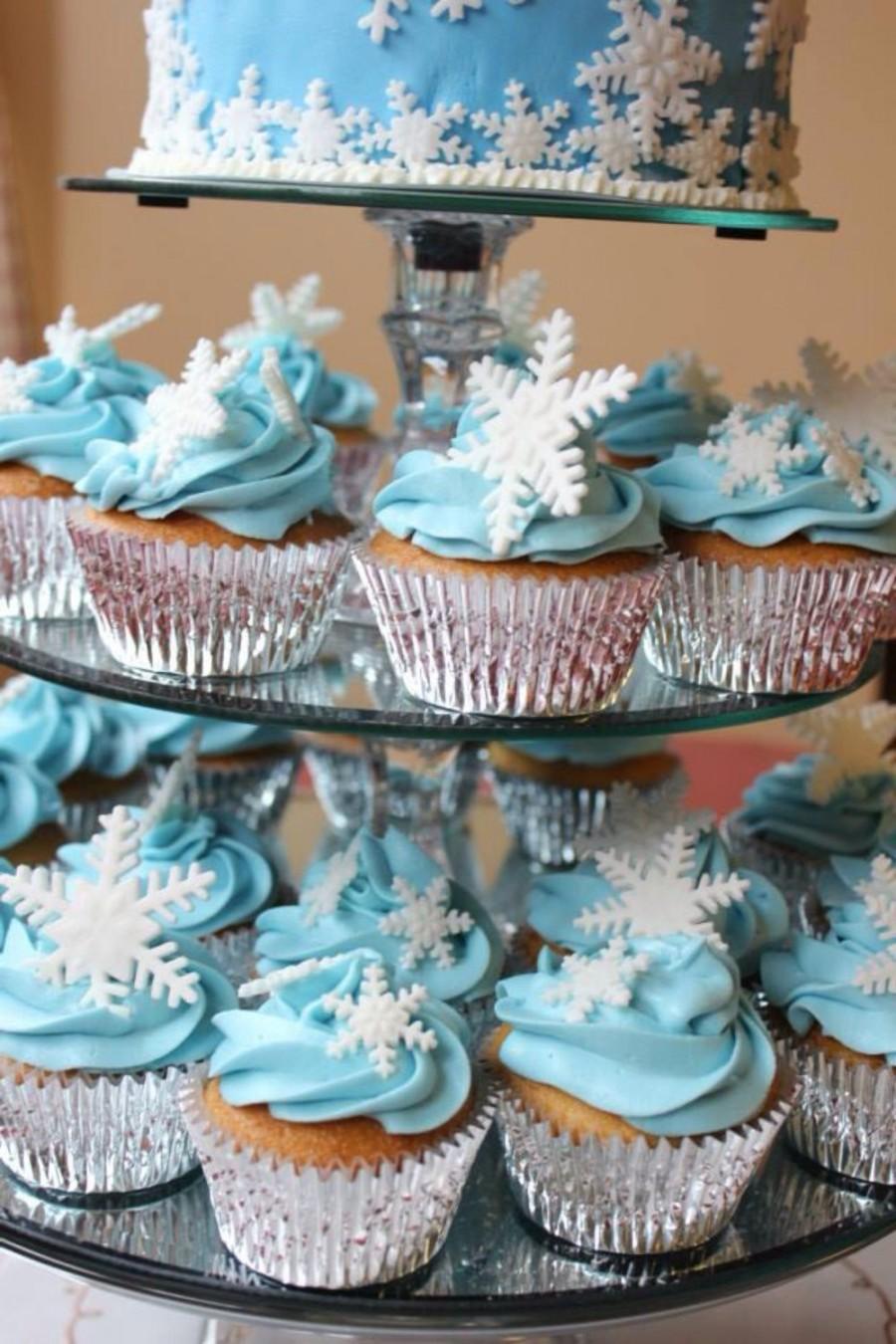 Edible Snowflake Cupcake Toppers Edible Snowflake Cupcake Toppers