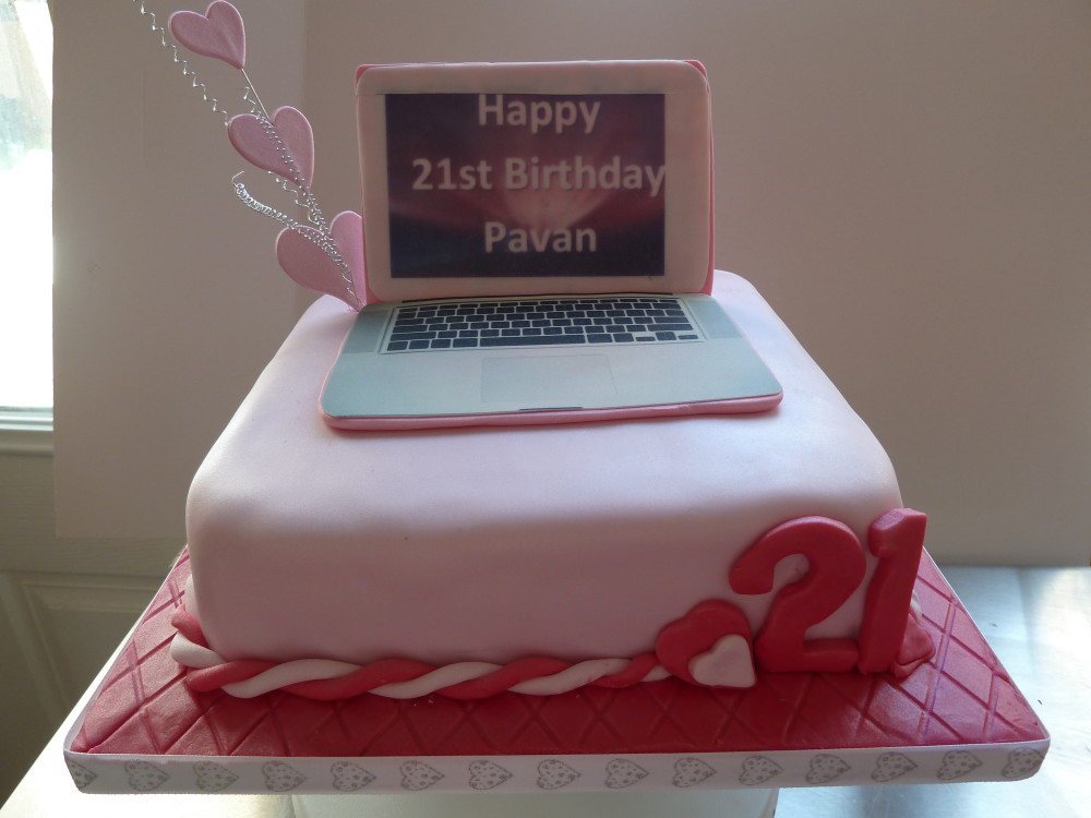 9 Laptop Cakes Birthday Cakes Photo Computer Birthday Cake Computer Birthday Cake And Computer Birthday Cake Snackncake