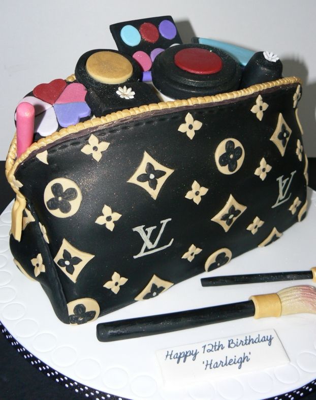 Louis Vuitton Makeup Cake Louis Vuitton Makeup Cake