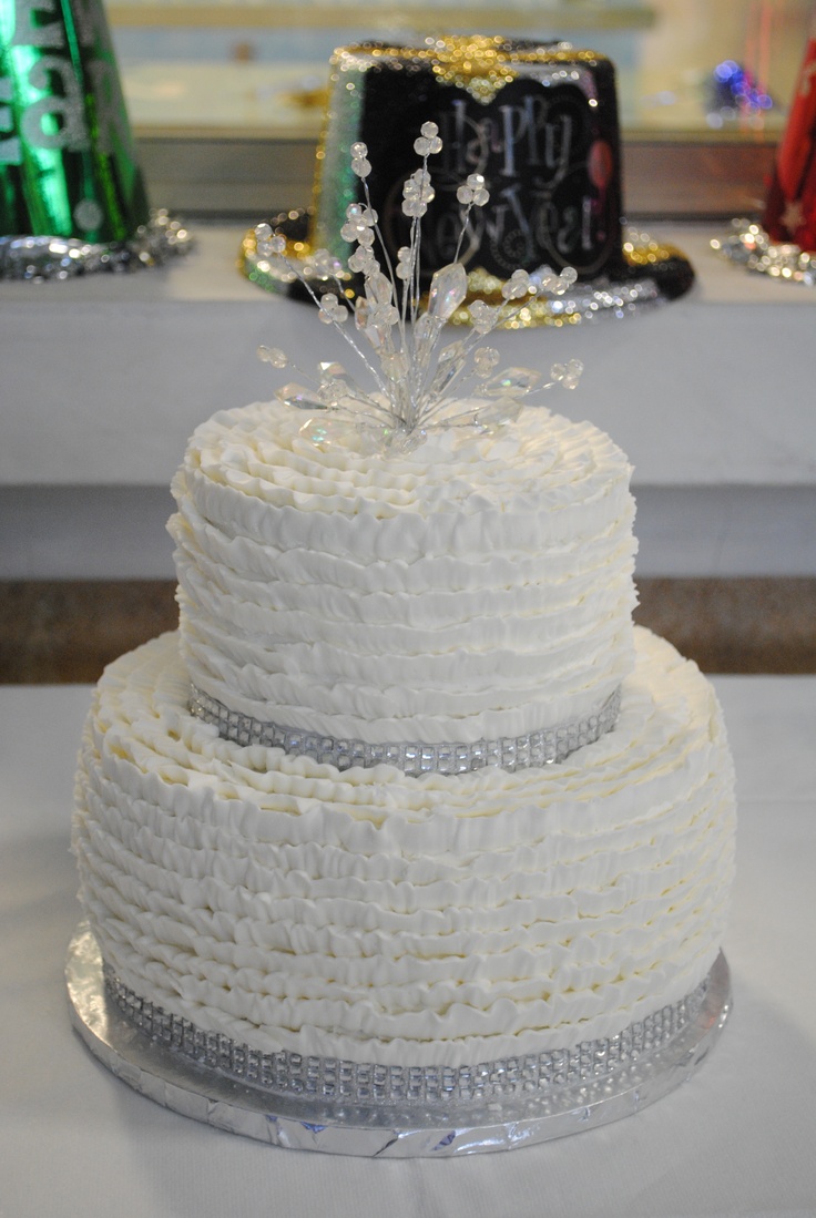 New Year's Eve Wedding Cake Idea New Year's Eve Wedding Cake Idea