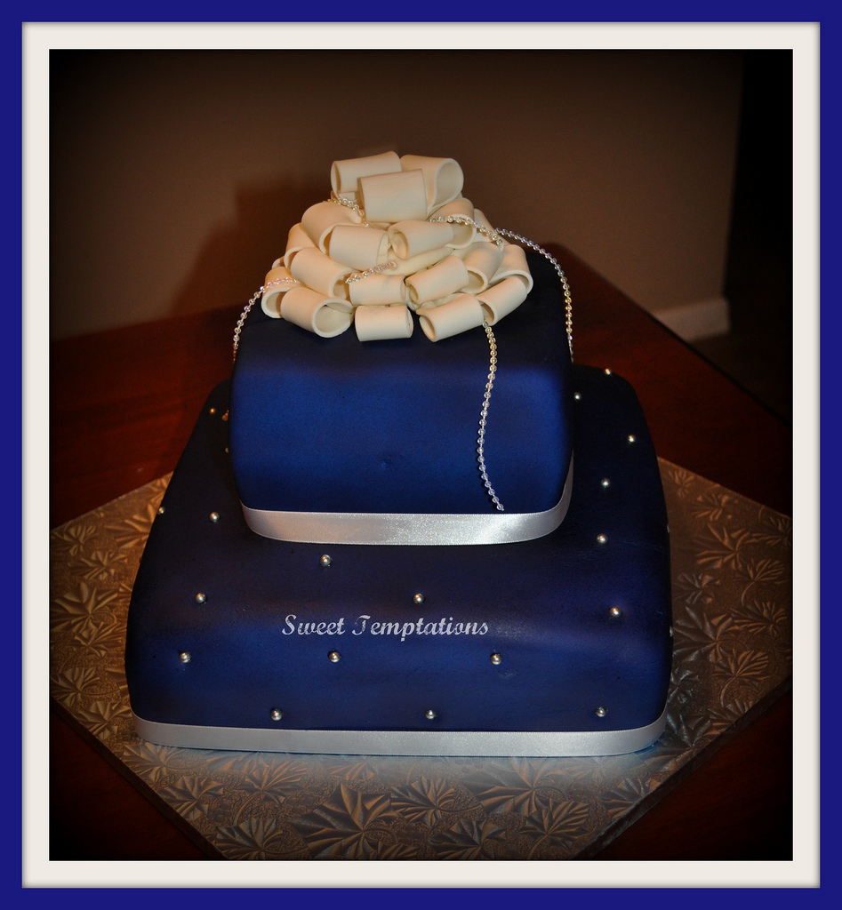 Royal Blue Wedding Cake Royal Blue Wedding Cake