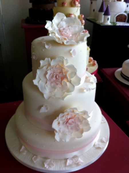Three Tier Wedding Cake Three Tier Wedding Cake