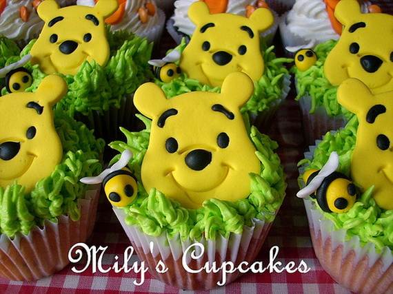 Winnie Pooh Cake and Cupcakes Winnie Pooh Cake and Cupcakes