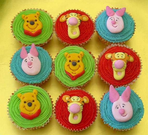 Winnie the Pooh Birthday Cupcake Cake