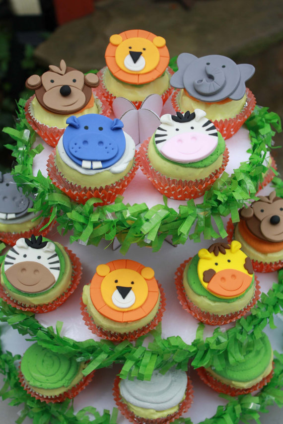 11 Photos of Pastel Cupcakes With Fondant Jungle Animals 11 Photos of Pastel Cupcakes With Fondant Jungle Animals