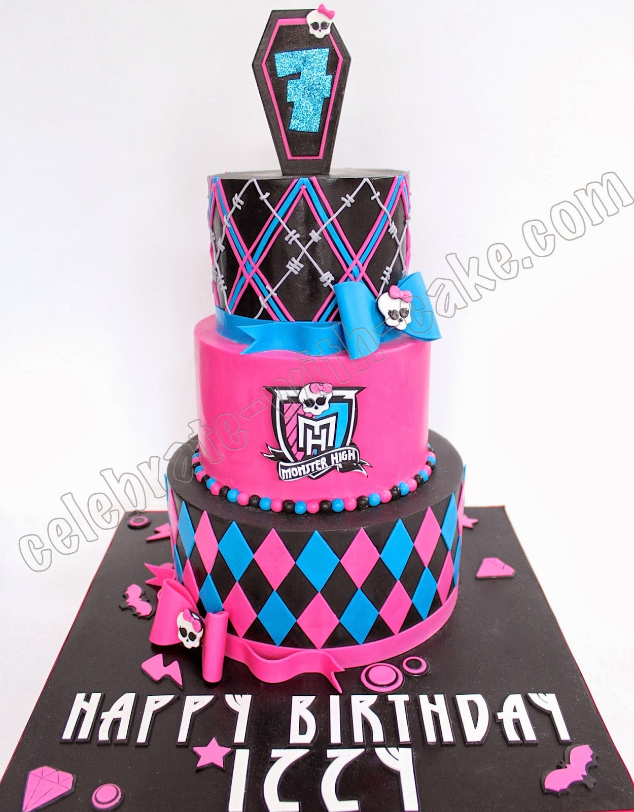 Monster High 3 Tier Cake Monster High 3 Tier Cake
