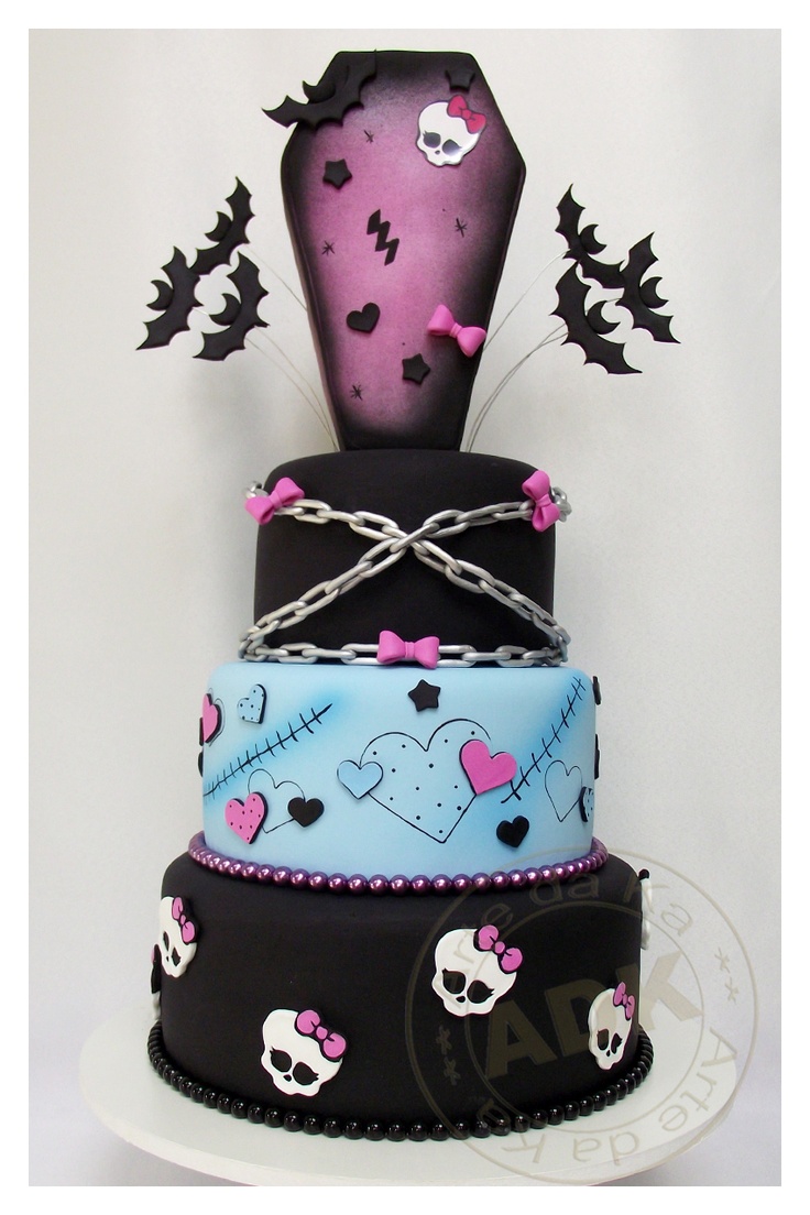 12 Photos of Monster High Tier Cakes 12 Photos of Monster High Tier Cakes
