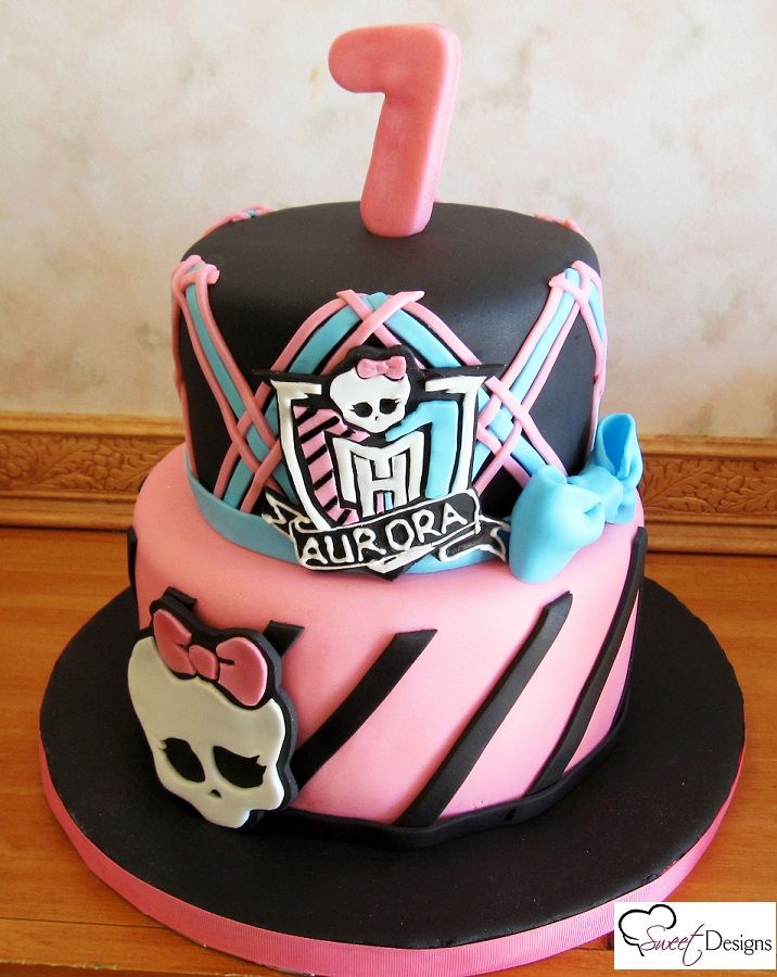 Monster High Cake 2 Tier Monster High Cake 2 Tier