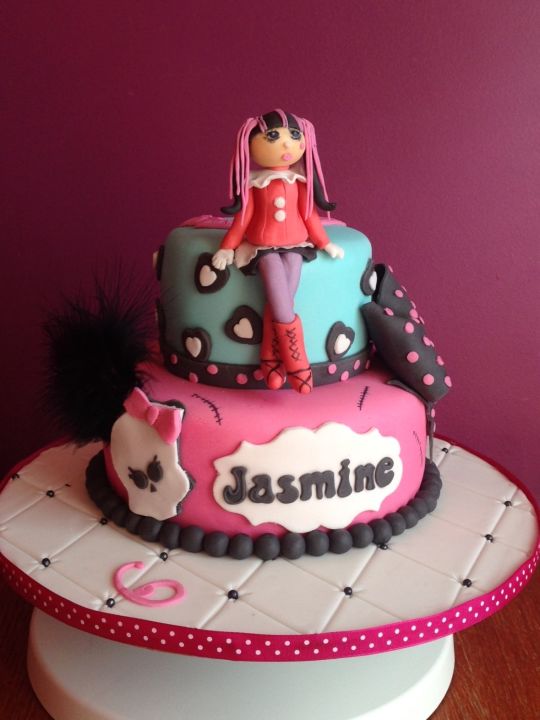 Monster High Cake 2 Tier Monster High Cake 2 Tier