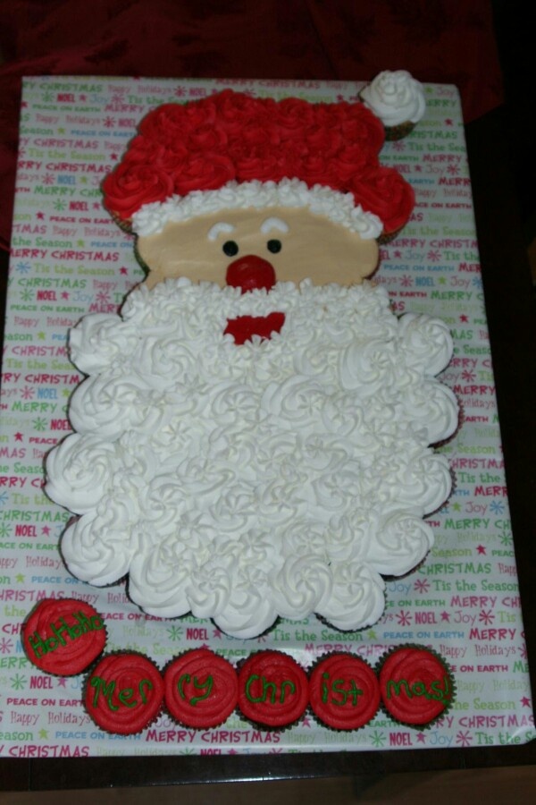 Santa Pull Apart Cupcake Cake Santa Pull Apart Cupcake Cake