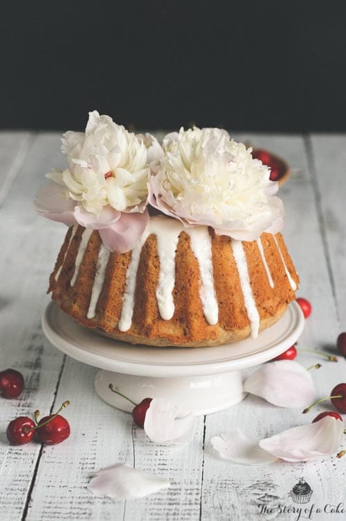 Bundt Cake Decorating Ideas