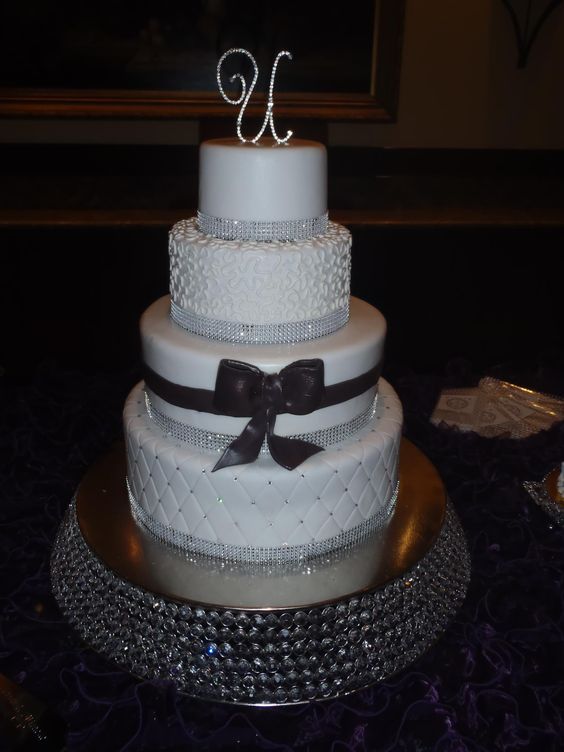 Glitz and Glamour Wedding Cake Glitz and Glamour Wedding Cake