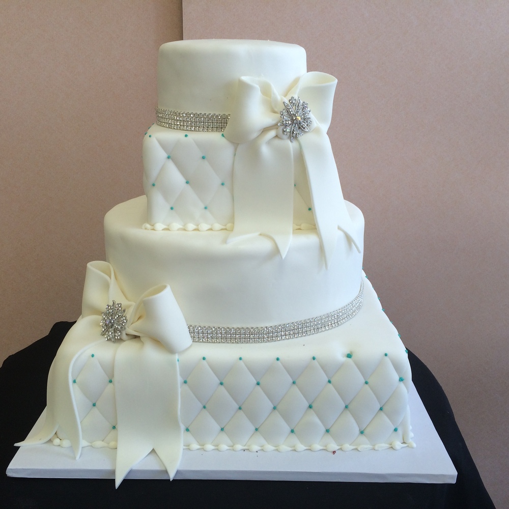 Square Wedding Cake with Bow Square Wedding Cake with Bow