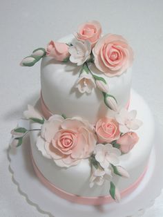 10 Beautiful Gum Paste Flower Cakes Photo Flowers Wedding Cake Gum Paste Flowers