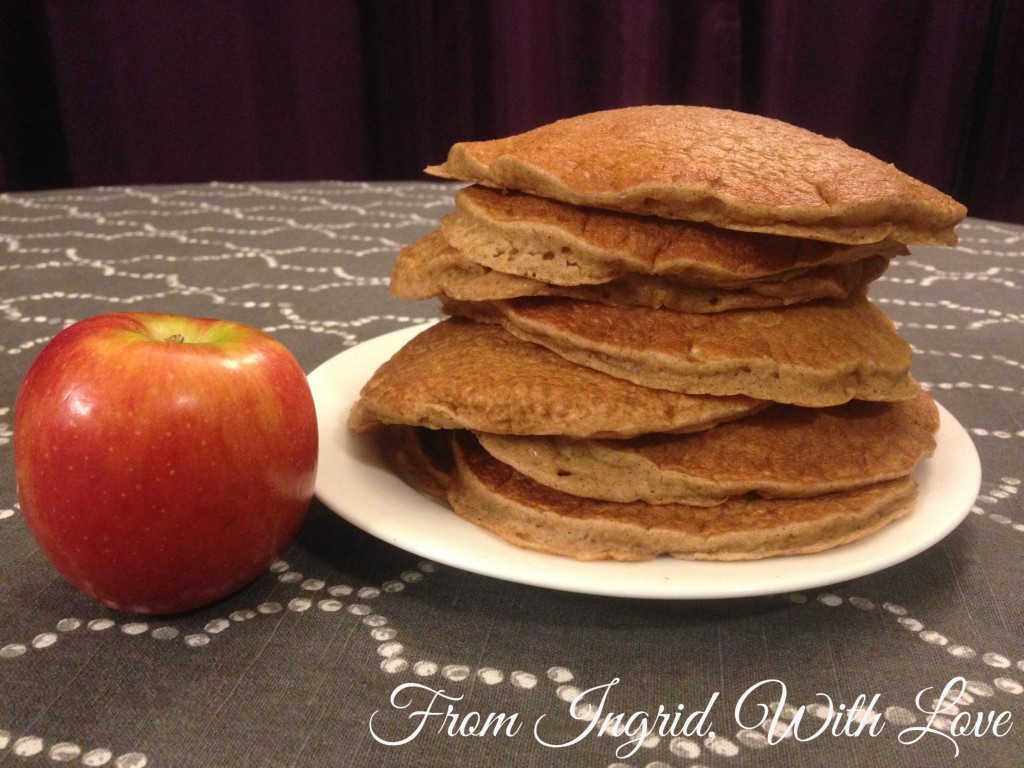 Apple and Cinnamon Oatmeal Pancakes Apple and Cinnamon Oatmeal Pancakes