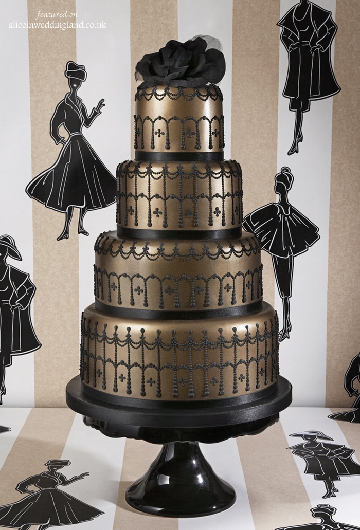 Black & Gold Wedding Cake Black & Gold Wedding Cake