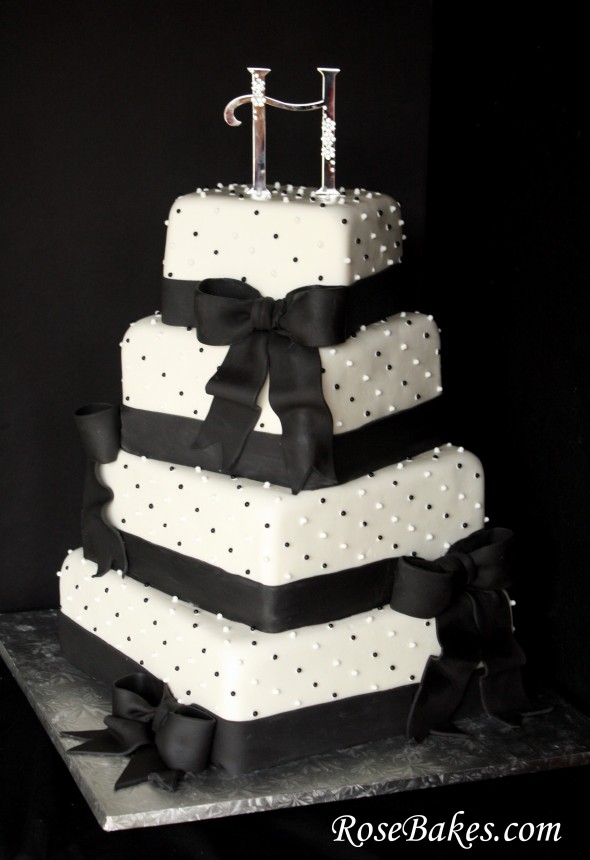 Black & White Wedding Cake Black & White Wedding Cake