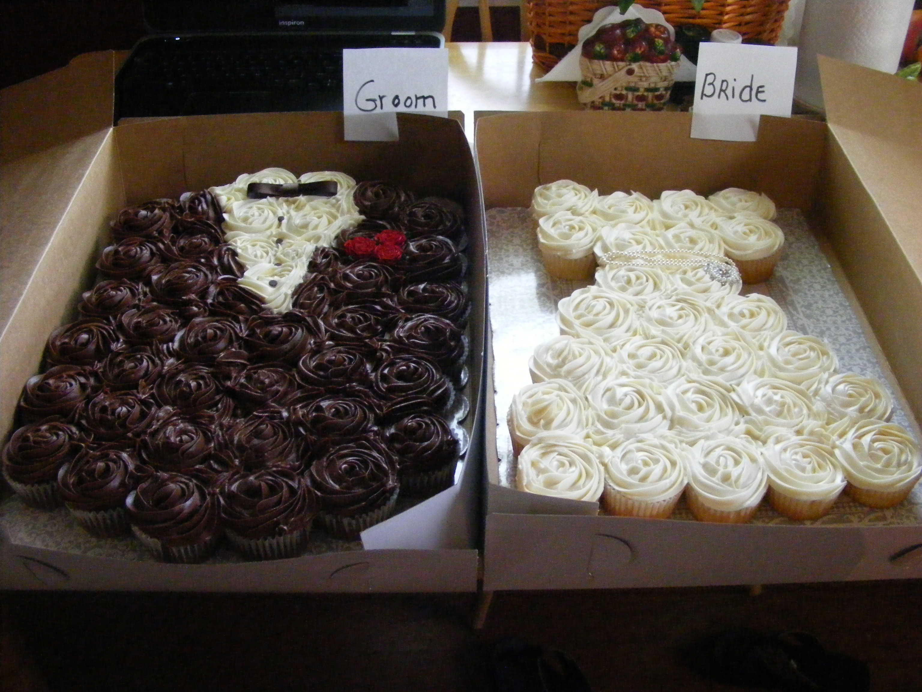 Bride and Groom Cupcakes Bride and Groom Cupcakes