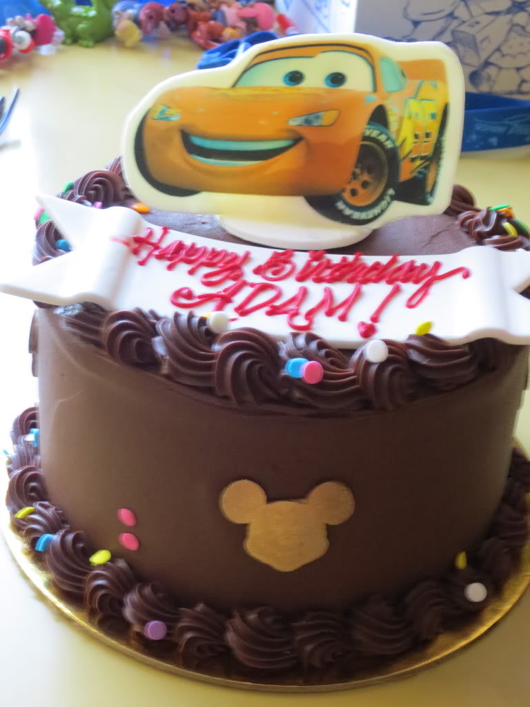 Custom Birthday Cakes Disneyland Custom Birthday Cakes Disneyland