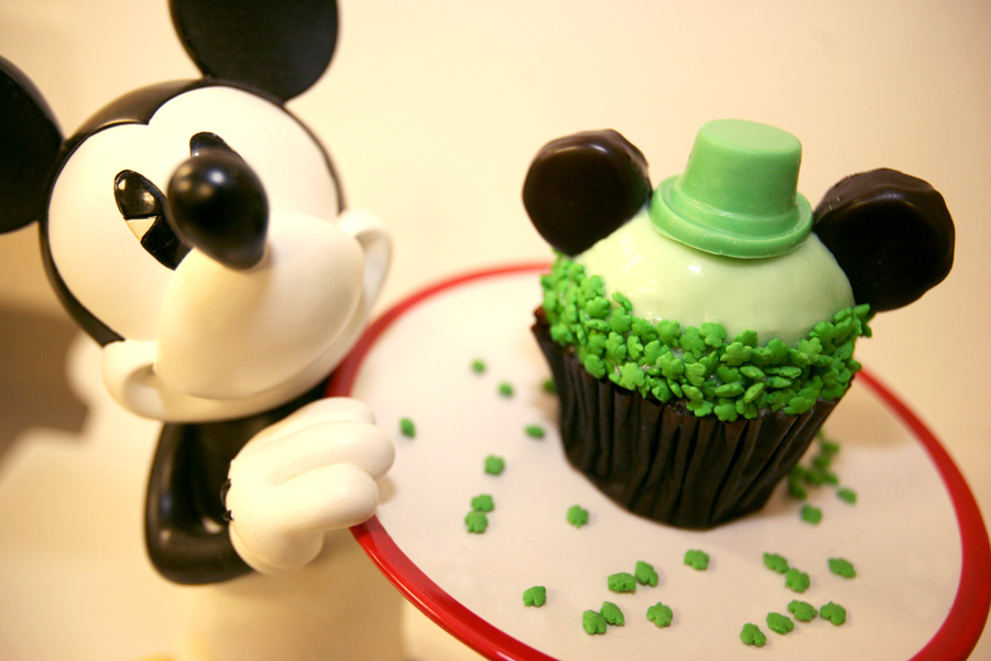 Disney St. Patrick's Day Cupcake Disney St. Patrick's Day Cupcake