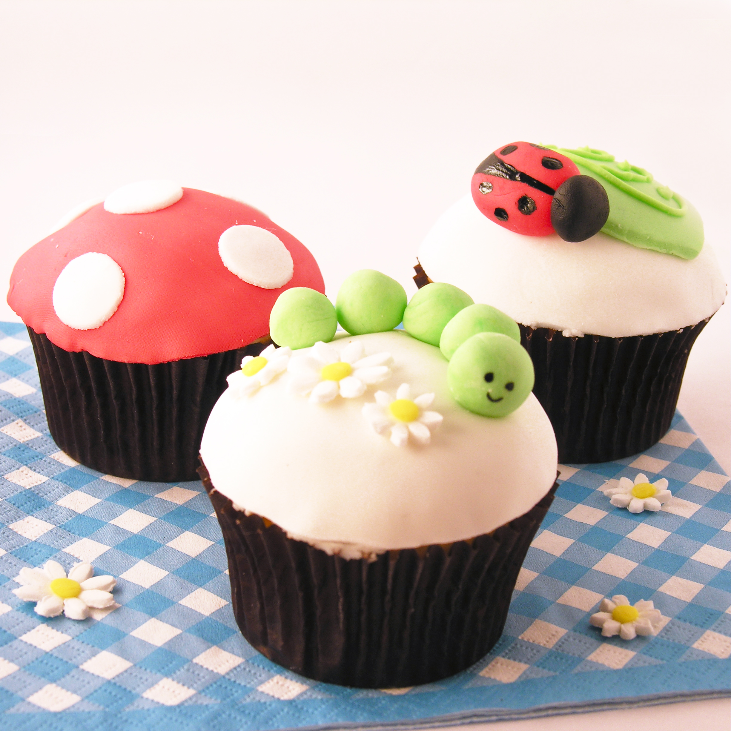 Easy Fondant Cupcakes Easy Fondant Cupcakes