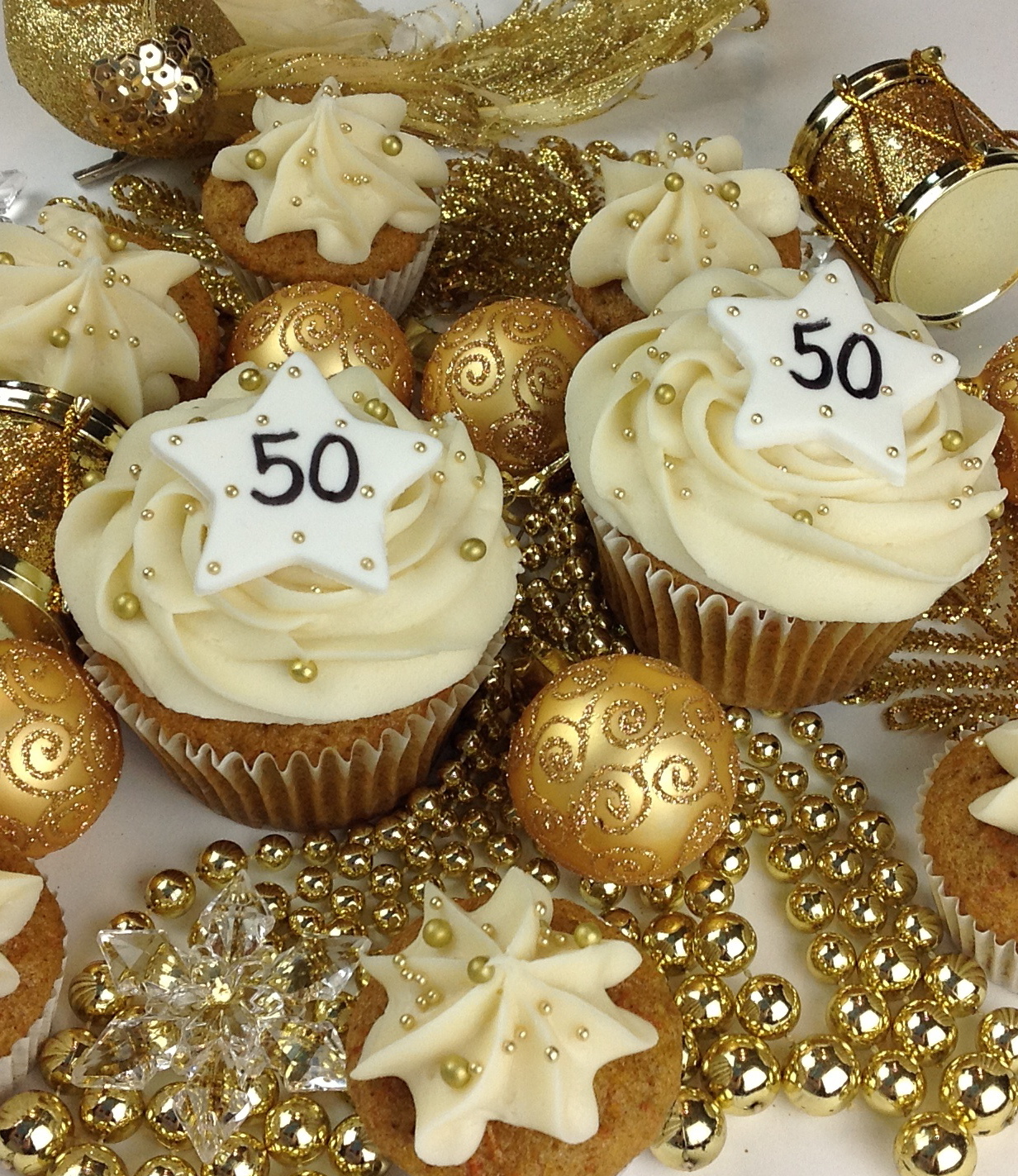 Elegant 50th Birthday Cupcakes Elegant 50th Birthday Cupcakes