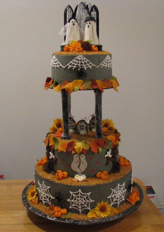Halloween Wedding Cake Halloween Wedding Cake