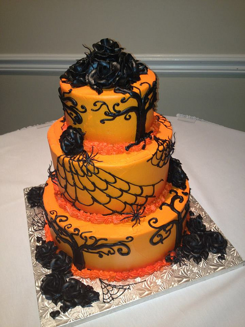 Halloween Wedding Cake Halloween Wedding Cake