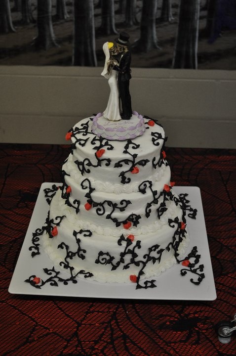 Halloween Wedding Cake Halloween Wedding Cake