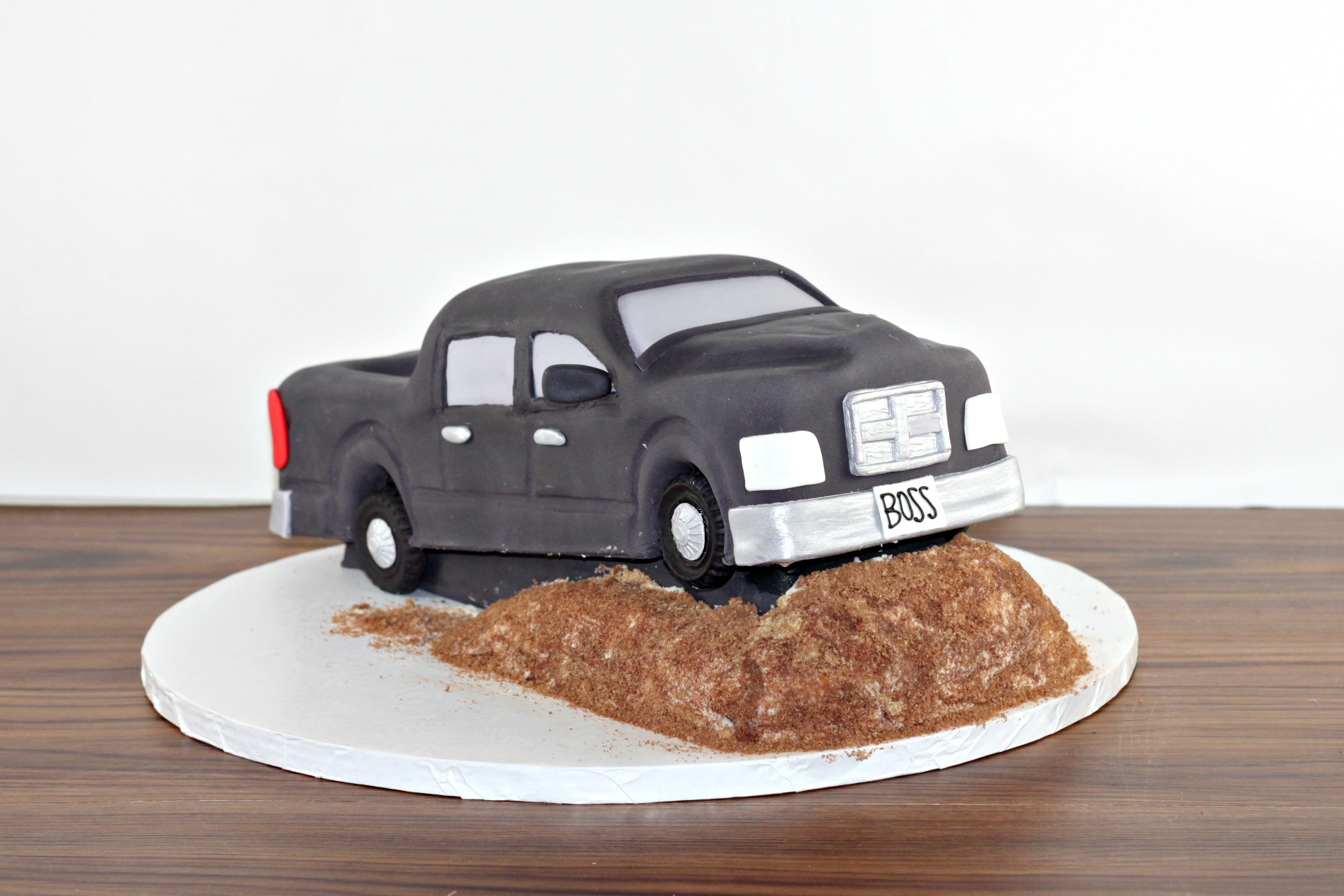 Pickup Truck Cake