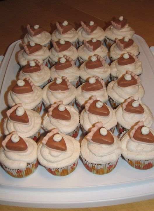 Thanksgiving Pumpkin Pie Cupcakes Thanksgiving Pumpkin Pie Cupcakes