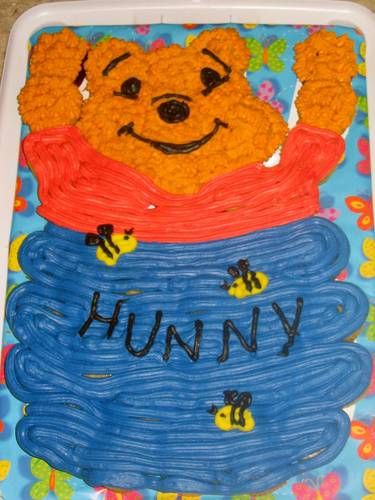 Winnie the Pooh Birthday Cupcake Cake