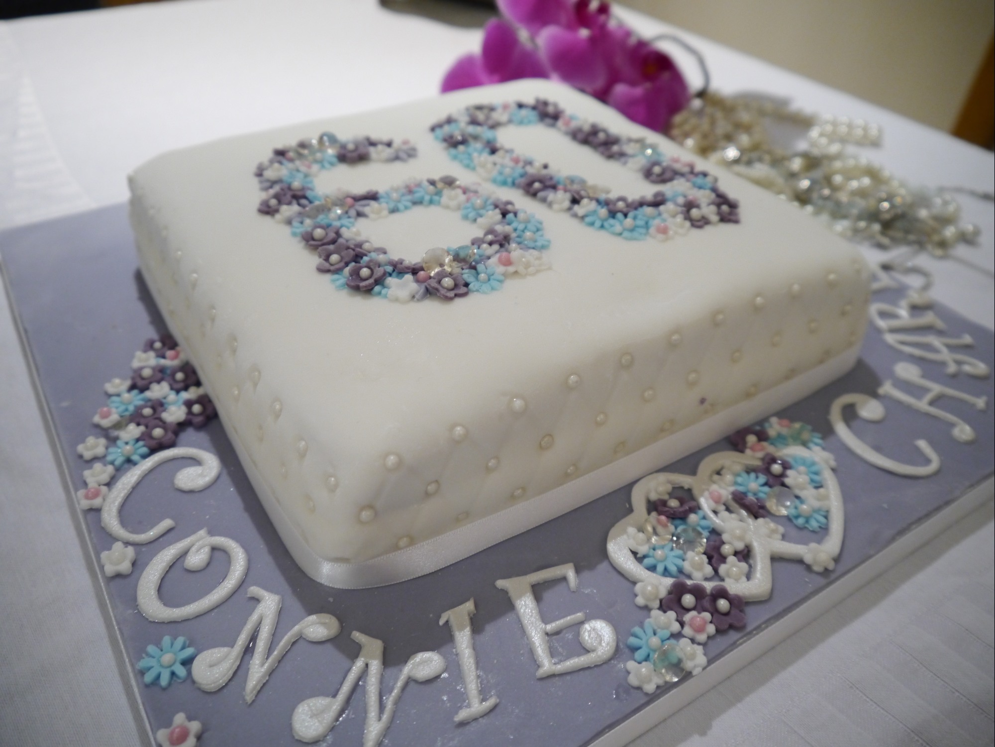 60th Wedding Anniversary Cake Ideas