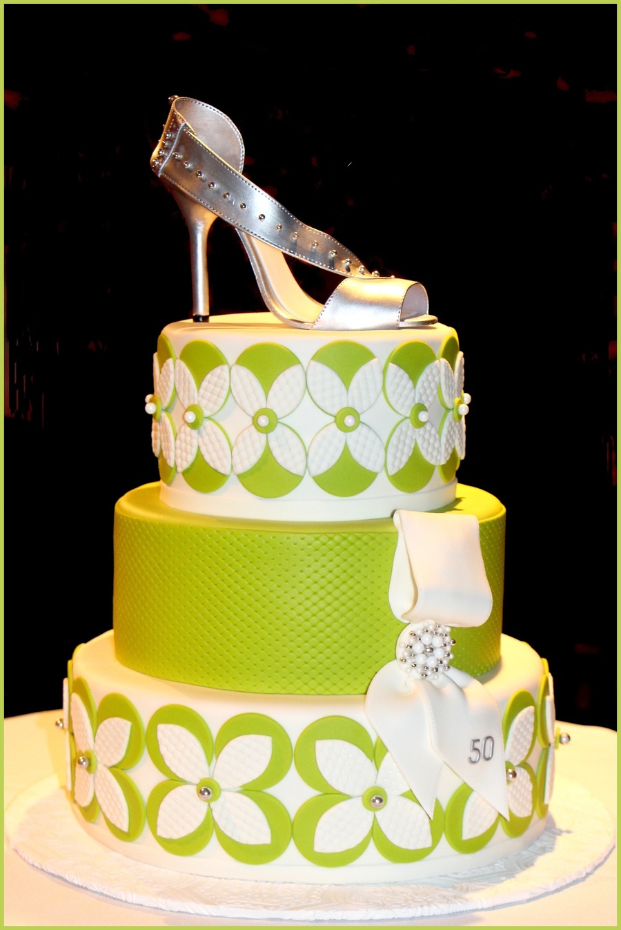 Black and Silver High Heel Birthday Cake Black and Silver High Heel Birthday Cake