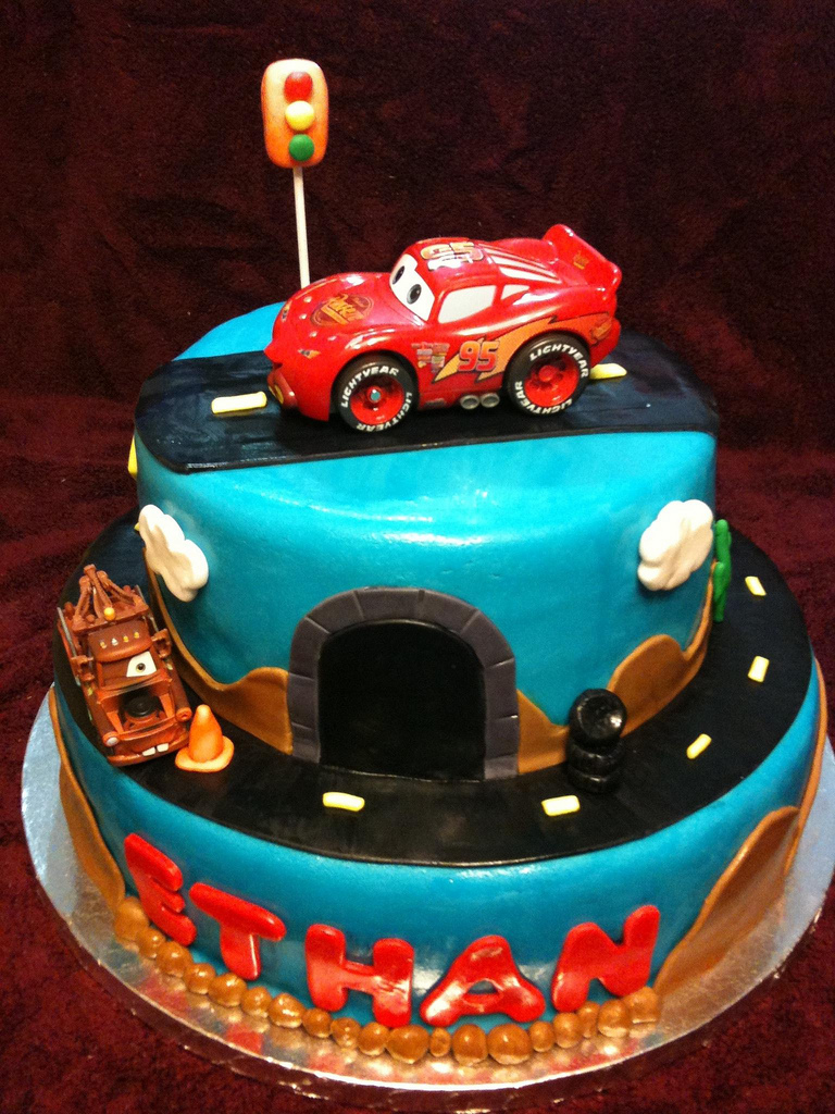 Disney Cars Cake Disney Cars Cake