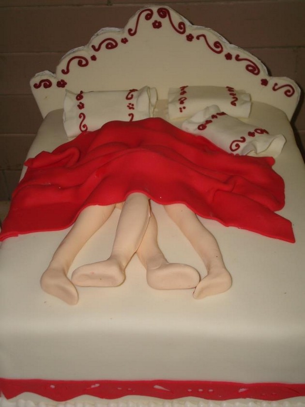 Funny Valentine Cake