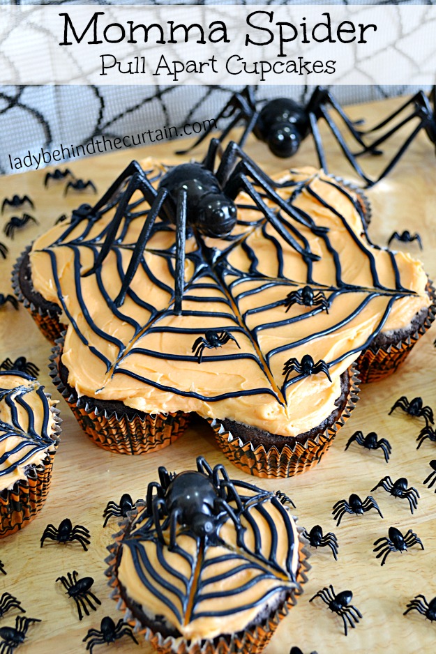 Halloween Pull Apart Cupcake Cake