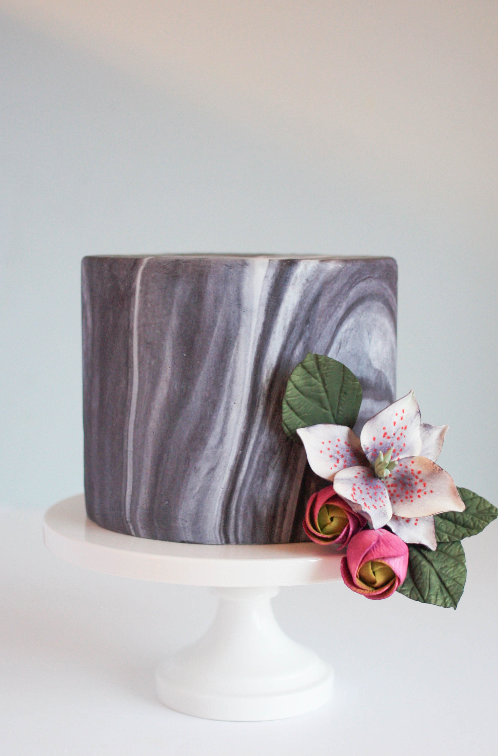 8 Photos of Marbled Fondant Wedding Cakes On 8 Photos of Marbled Fondant Wedding Cakes On