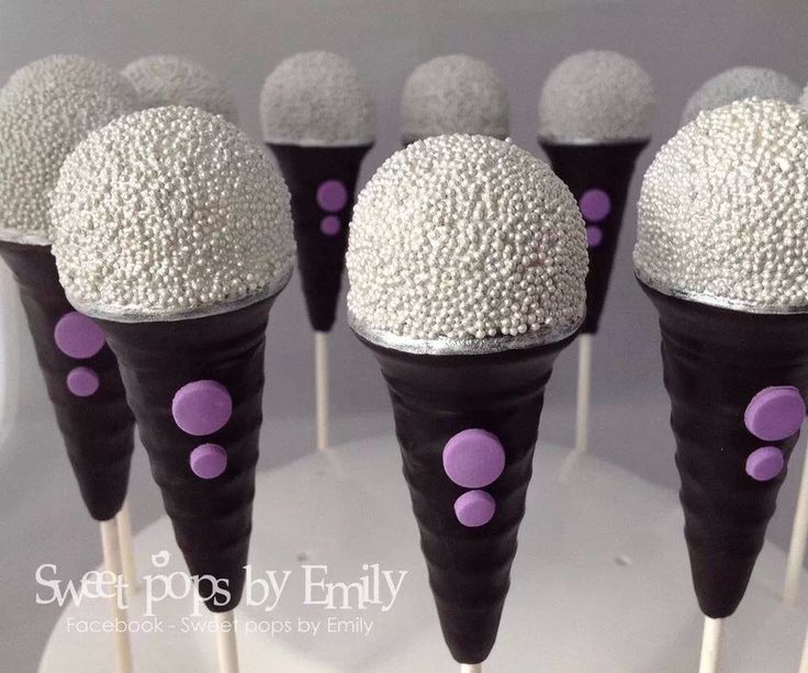 Microphone Cake Pops Microphone Cake Pops