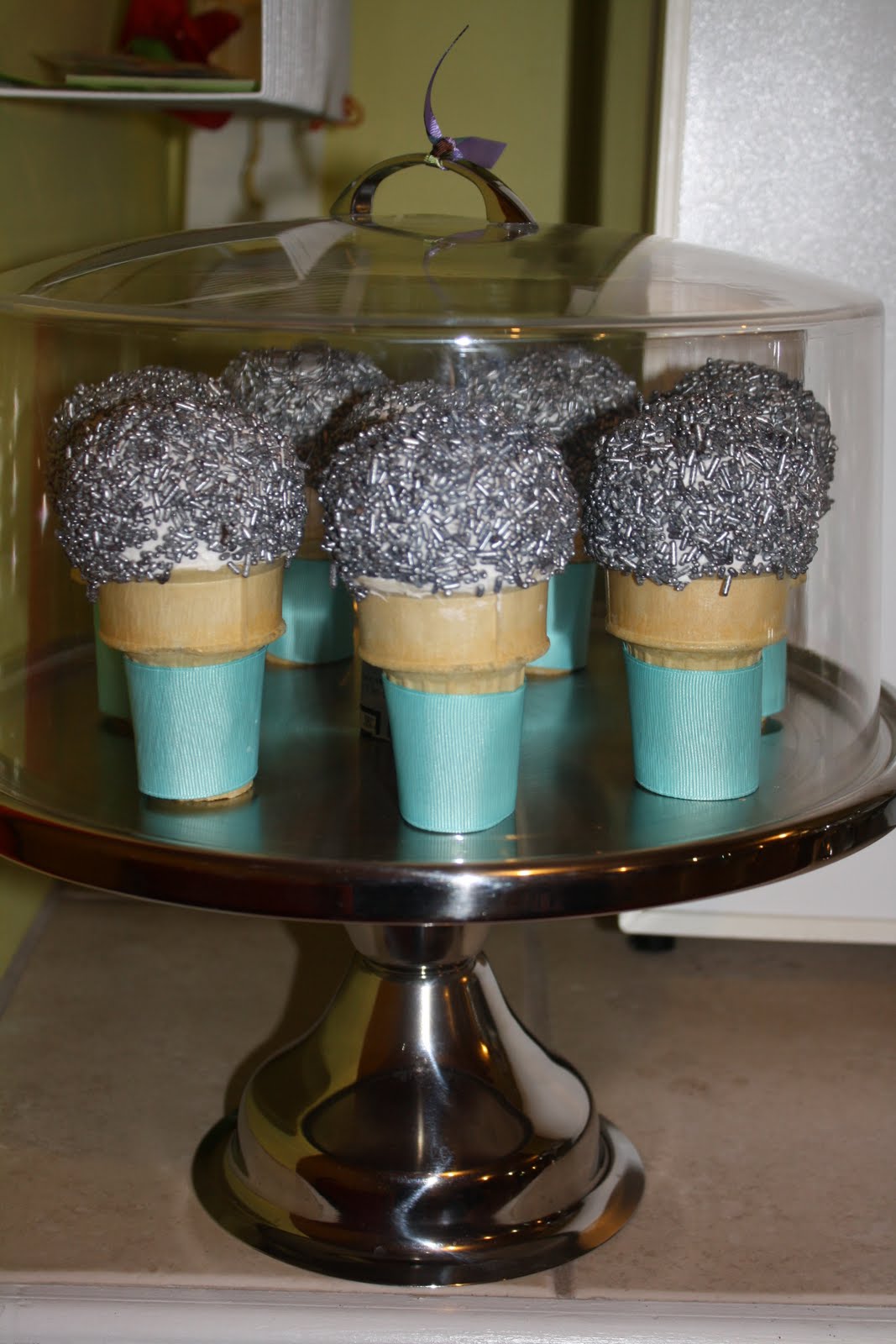 Microphone Cupcakes