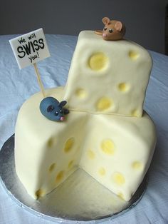 Mouse and Cheese Cake Mouse and Cheese Cake