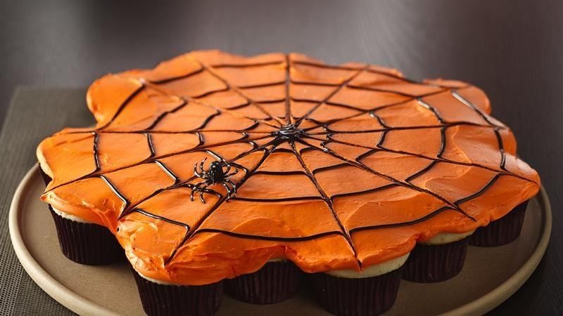 Pull Apart Halloween Cupcakes