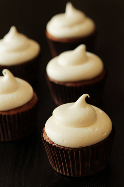 Pumpkin Cupcakes with Cream Cheese Frosting Pumpkin Cupcakes with Cream Cheese Frosting